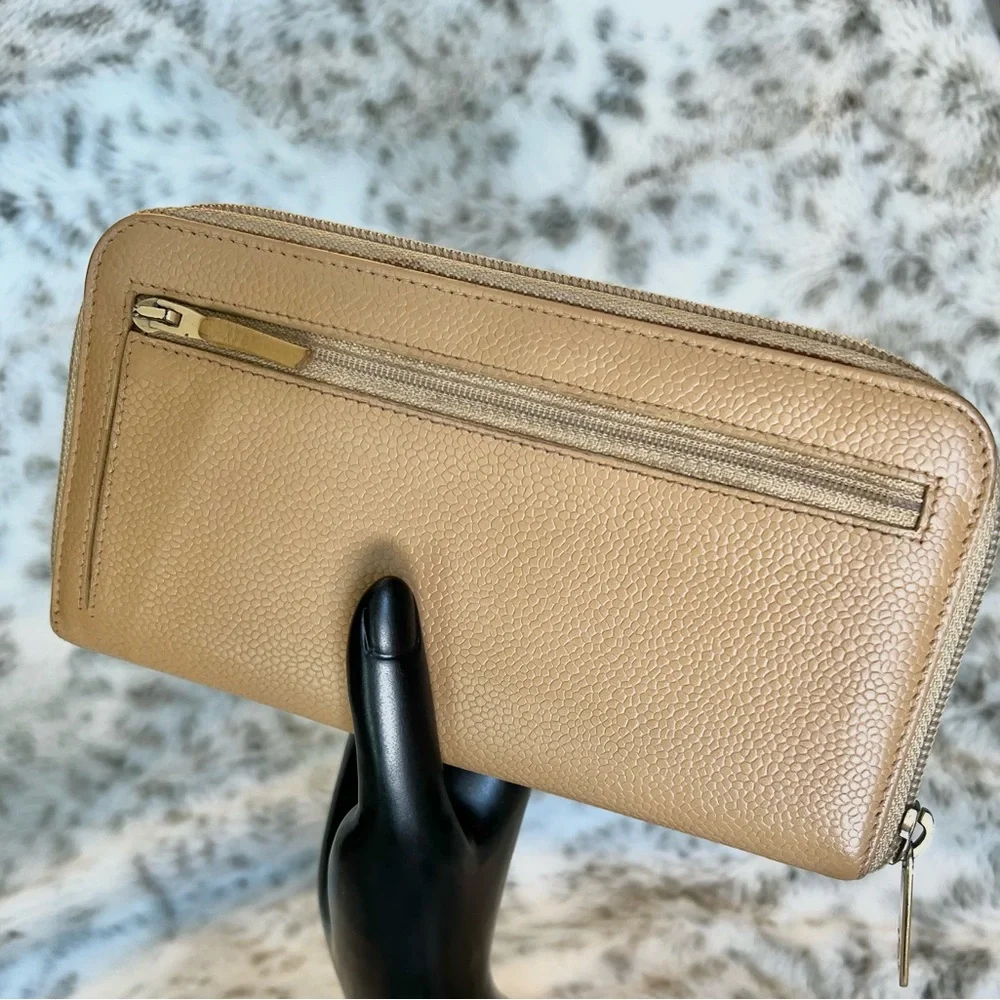 Chanel Caviar Zippy Wallet